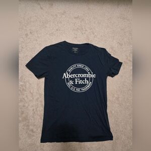 Abercrombie & Fitch T Shirt